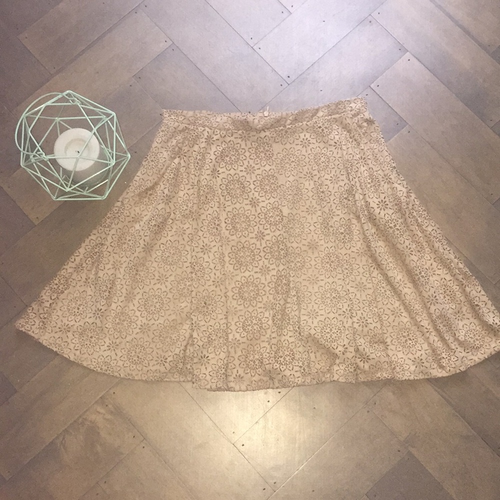 ALTAR’D STATE SKIRT WITH POCKETS🌻